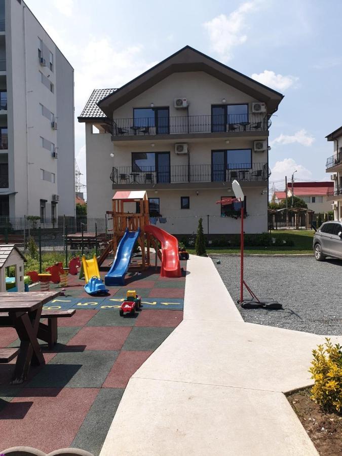 Vila Yna Navodari Dış mekan fotoğraf
