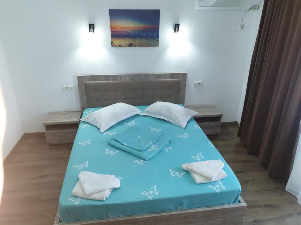 Vila Yna Navodari Dış mekan fotoğraf