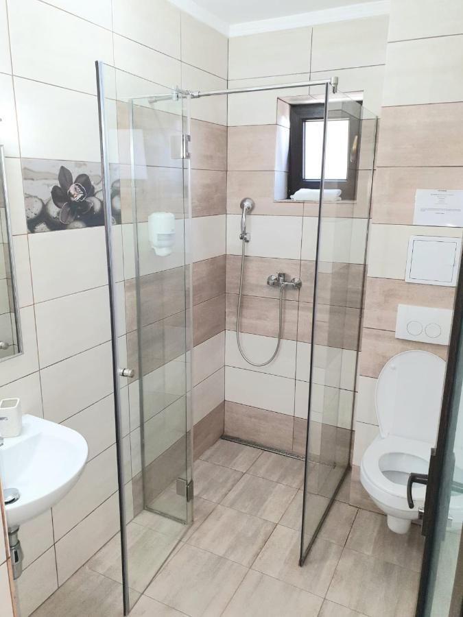 Vila Yna Navodari Dış mekan fotoğraf