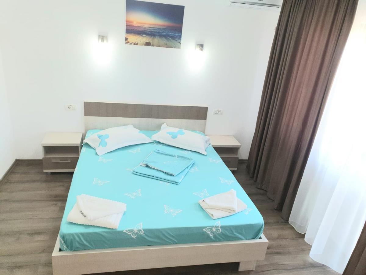 Vila Yna Navodari Dış mekan fotoğraf